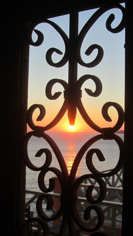 Apollonos Seafront Apartment Ermoupoli Esterno foto